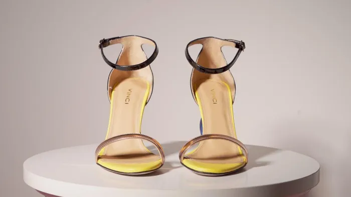 Women The Kiyev Rose Gold Leather Sandal Vinci Leather Sandals