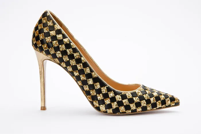 Women The Saks Tory Gold and Black Handwoven Leather Pump Shoe Vinci Leather Heels