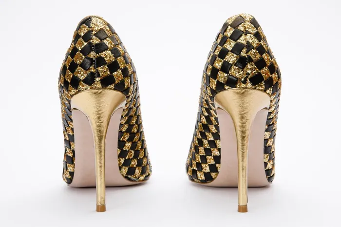 Women The Saks Tory Gold and Black Handwoven Leather Pump Shoe Vinci Leather Heels