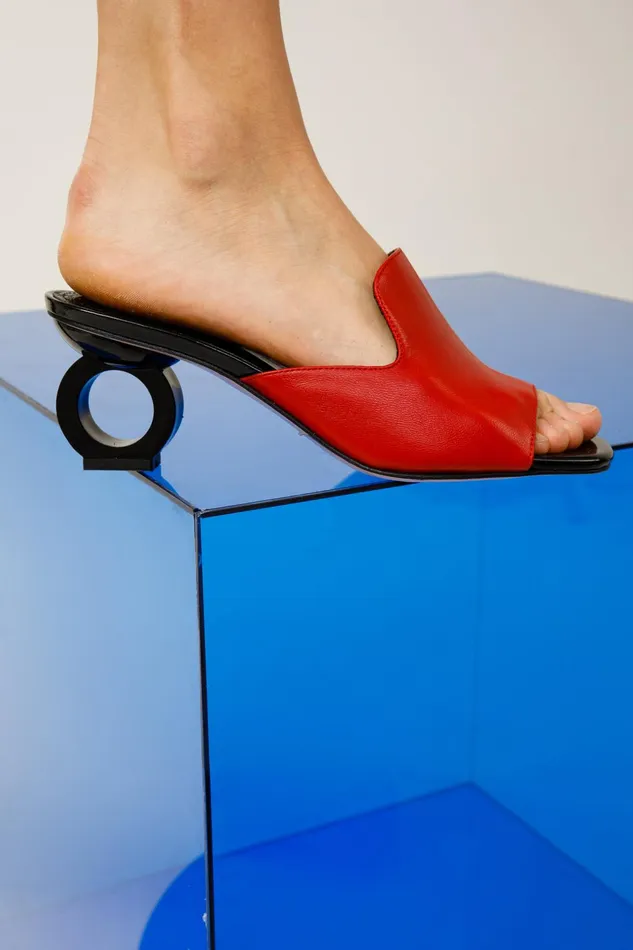 Women The Tory Red Leather Sandal Vinci Leather Sandals