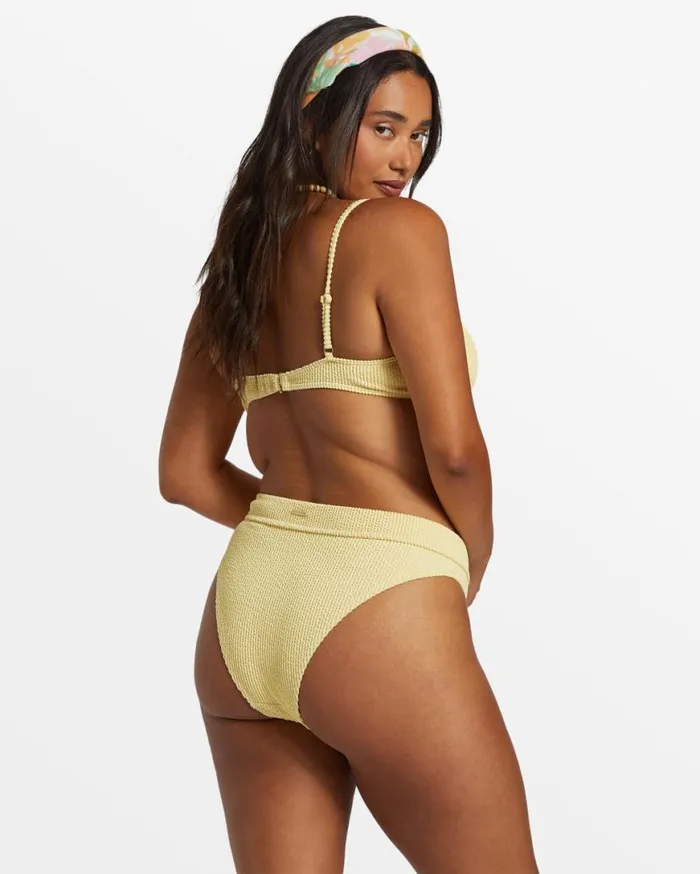 Womens Summer High Maui Rider Bikini Bottoms Mellow Yellow Billabong Bikini Bottoms Womens Summer High Maui Rider Bikini Bottoms Mellow Yellow Billabong Bikini Bottoms