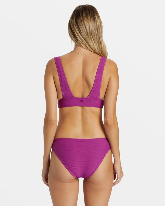 Womens Tanlines Remi Plunge Bikini Top Berry Bliss Billabong Bikinis